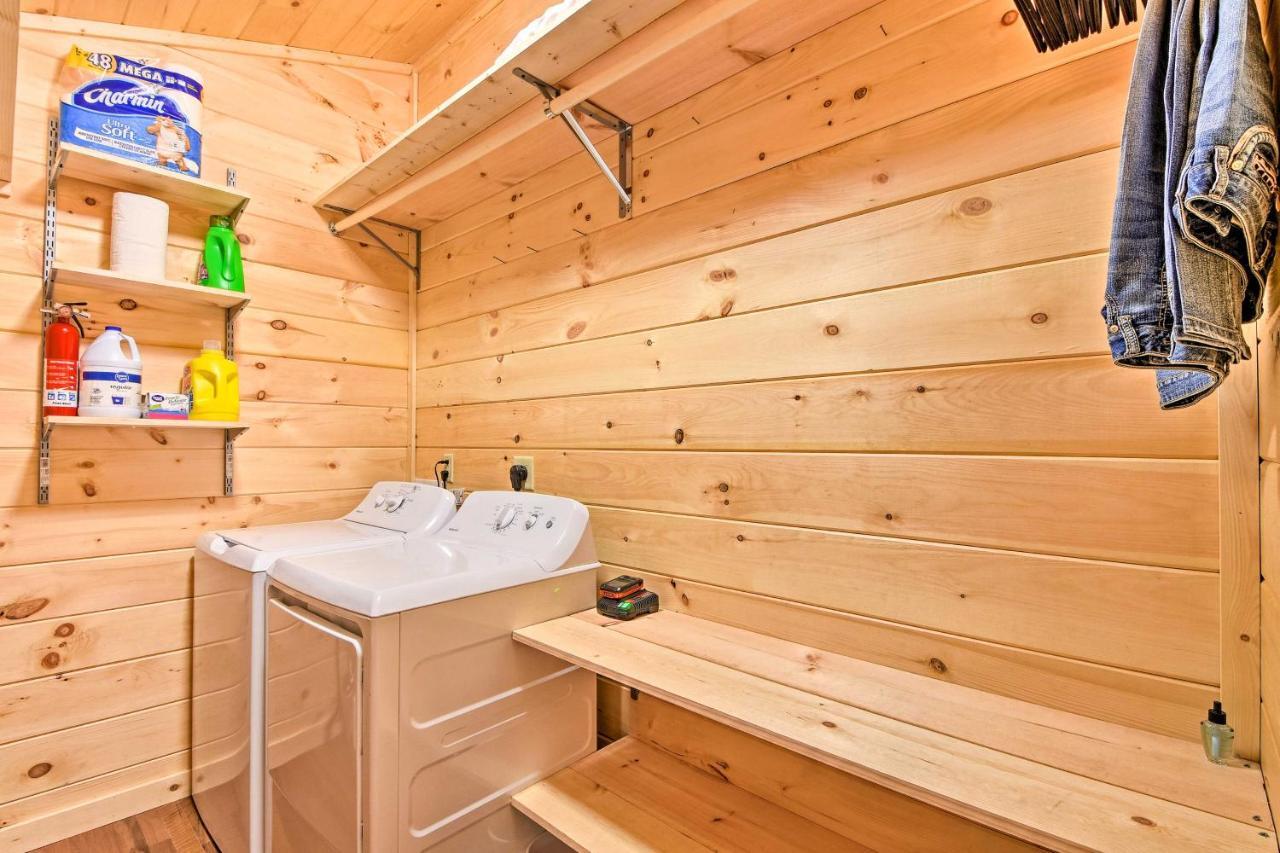 Custom Mtn Cabin By Hikingandmotorcycle Routes! Murphy Luaran gambar
