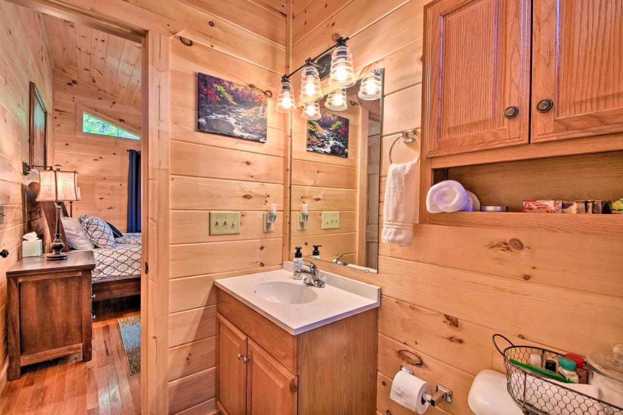 Custom Mtn Cabin By Hikingandmotorcycle Routes! Murphy Luaran gambar